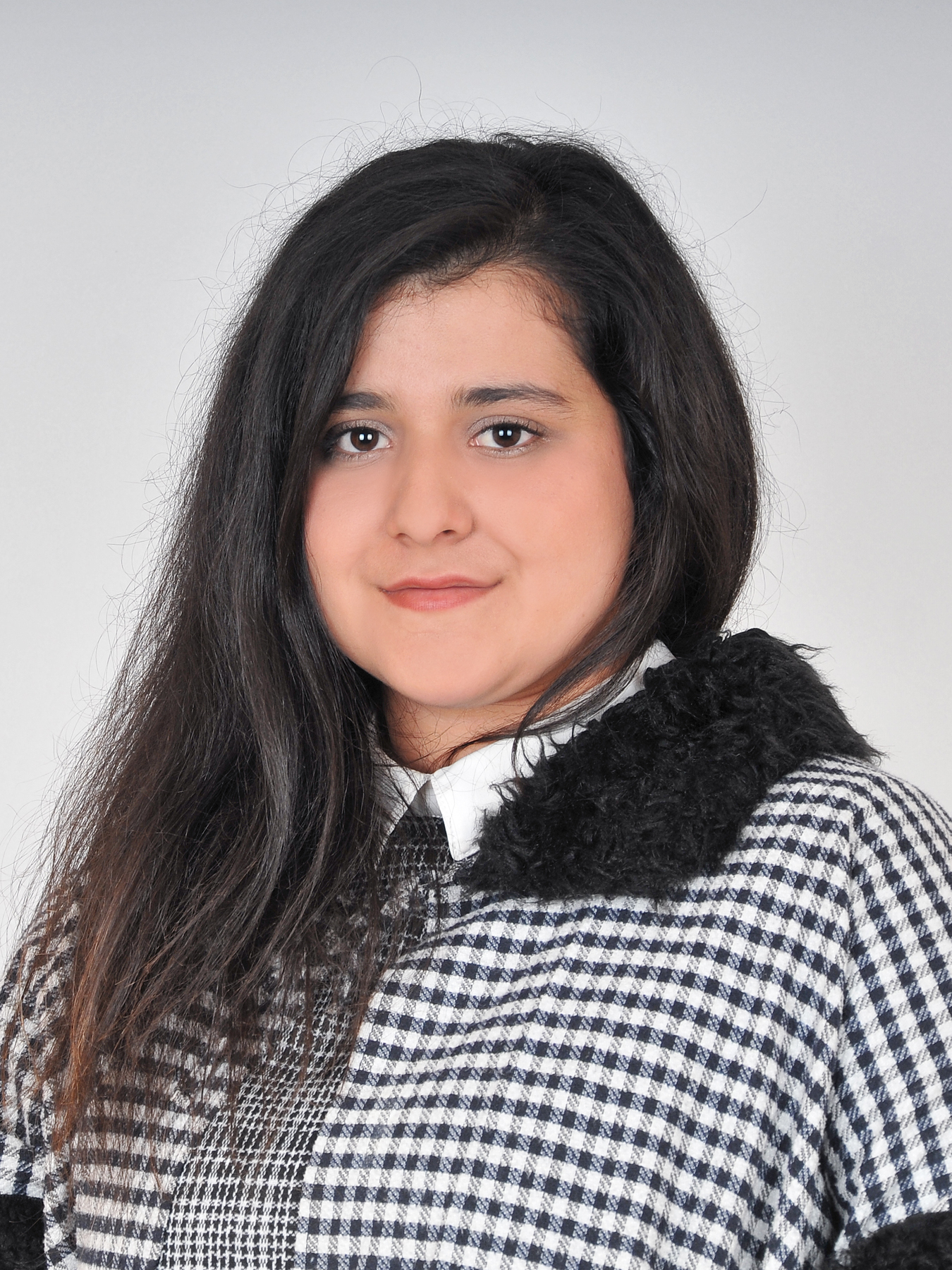 BÜŞRA KARİPOĞLU