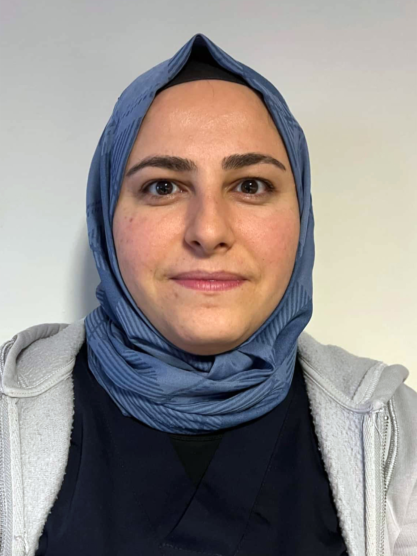 GÜLHAN AKVERDİ AKAR