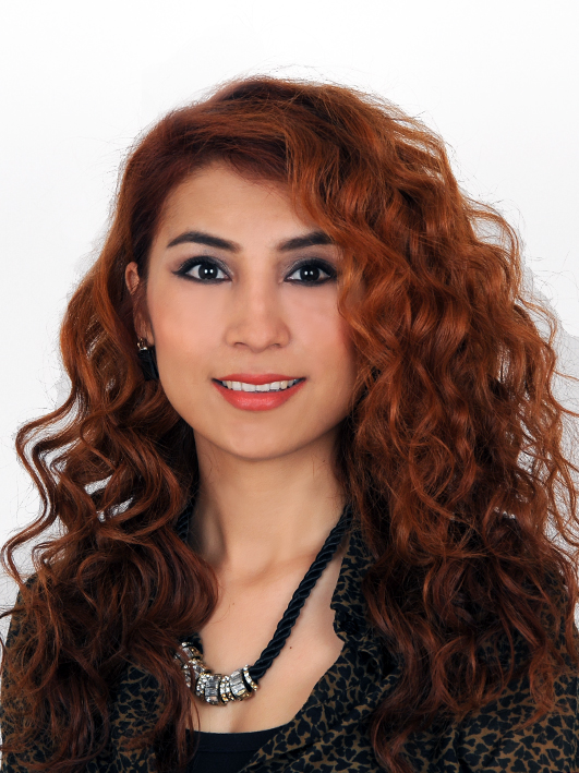 ESRA ÇOPUR