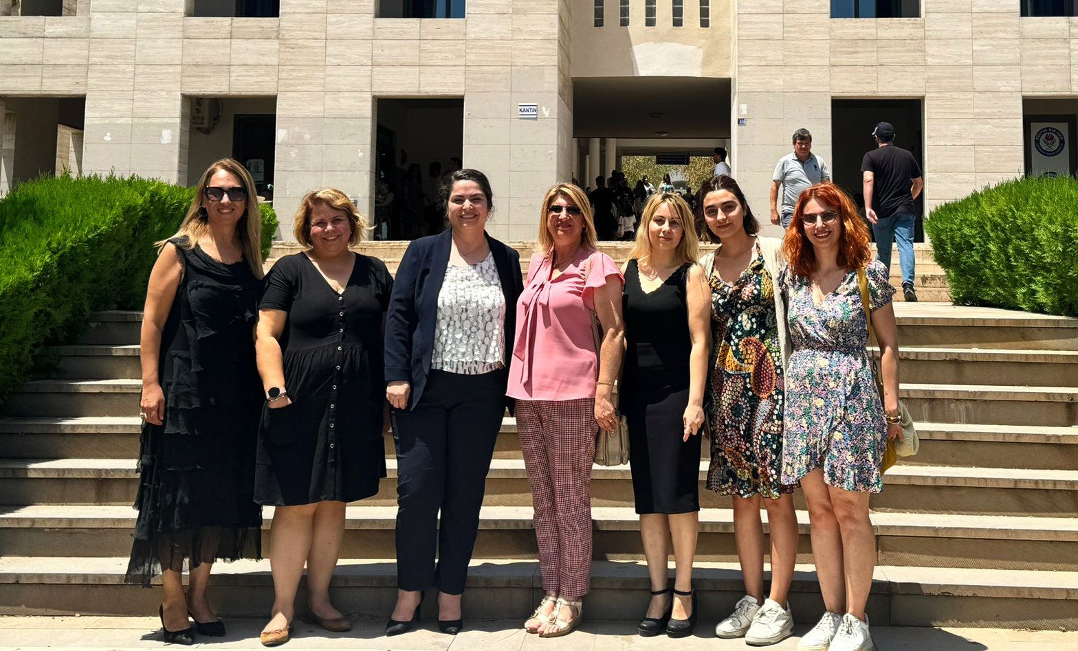 Tarsus Belediyesi Kadın ve Aile Hizmetleri Müdürlüğü MERKAM’a ziyarette bulundu. detayı için tıklayınız