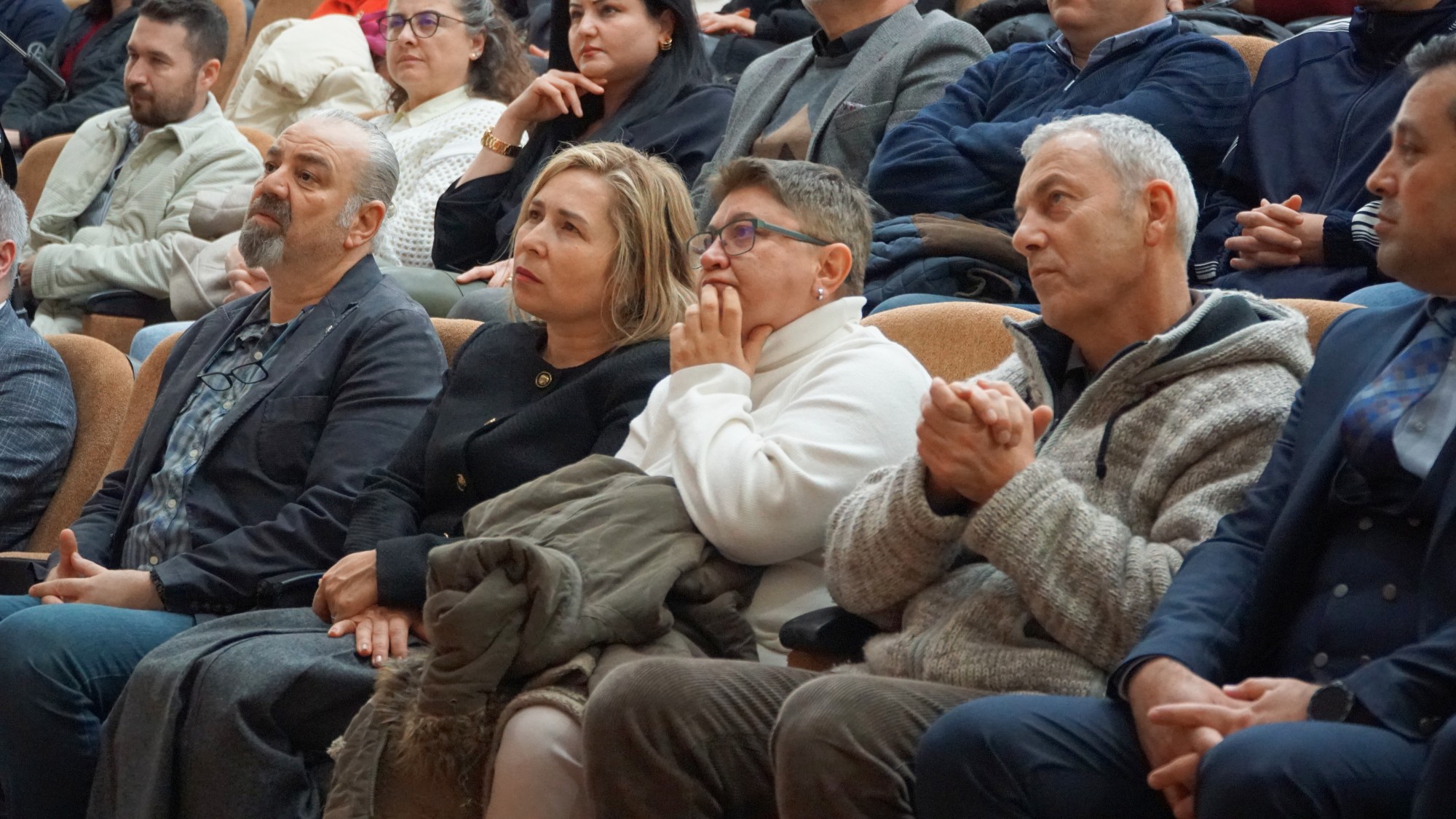 Mersin Üniversitesi’nde Yeşil Yakalılar Söyleşiler Programı Gerçekleştirildi detayı için tıklayınız
