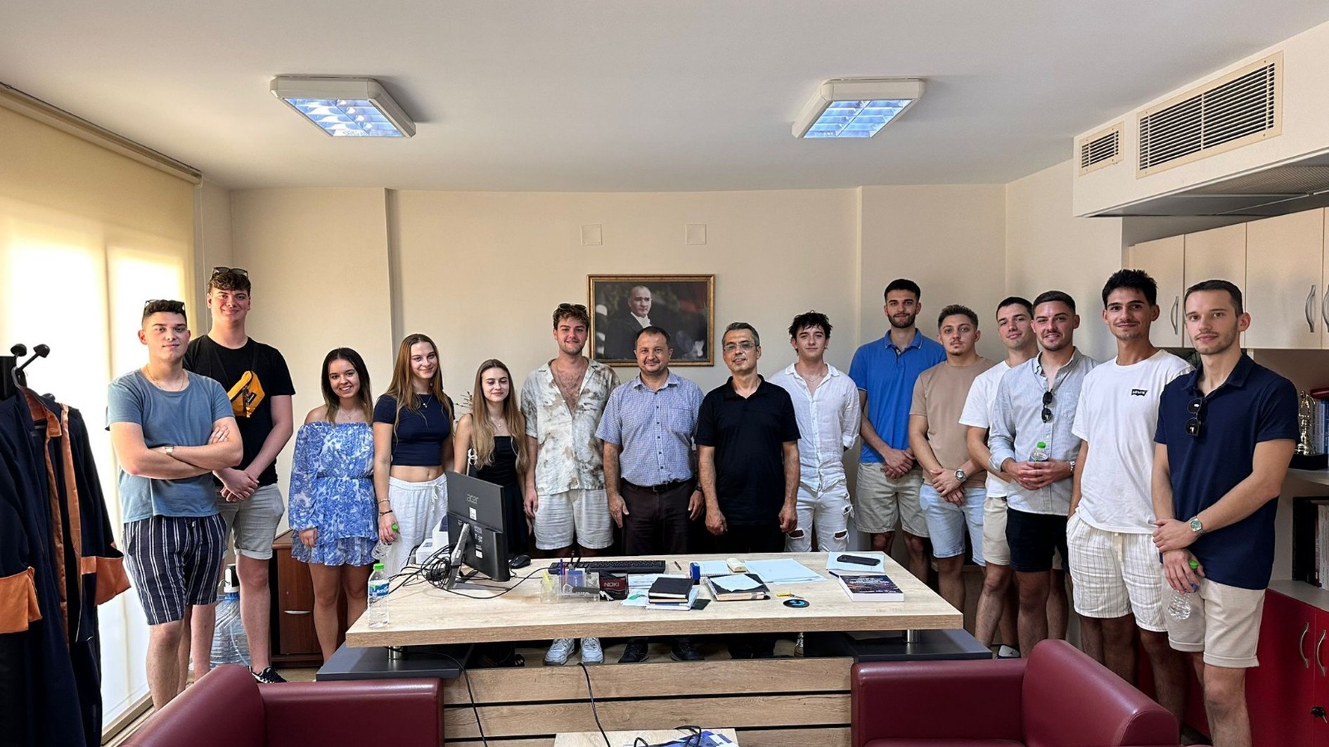 Erasmus &Ouml;ğrenci Değişim Programı Kapsamında &Oacute;buda &Uuml;niversitesi &Ouml;ğrencilerinin B&ouml;l&uuml;m&uuml;m&uuml;z&uuml; Ziyareti detayı için tıklayınız