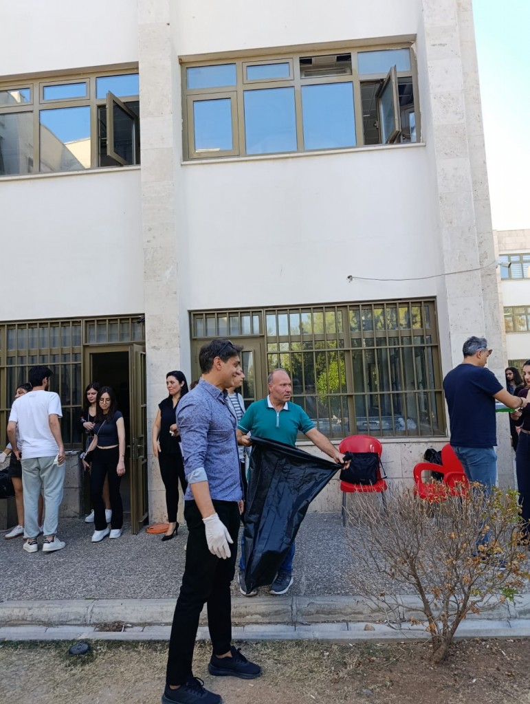&ldquo;Temiz Fak&uuml;lte, Temiz &Ccedil;evre&rdquo; etkinliği başarıyla tamamlandı detayı için tıklayınız