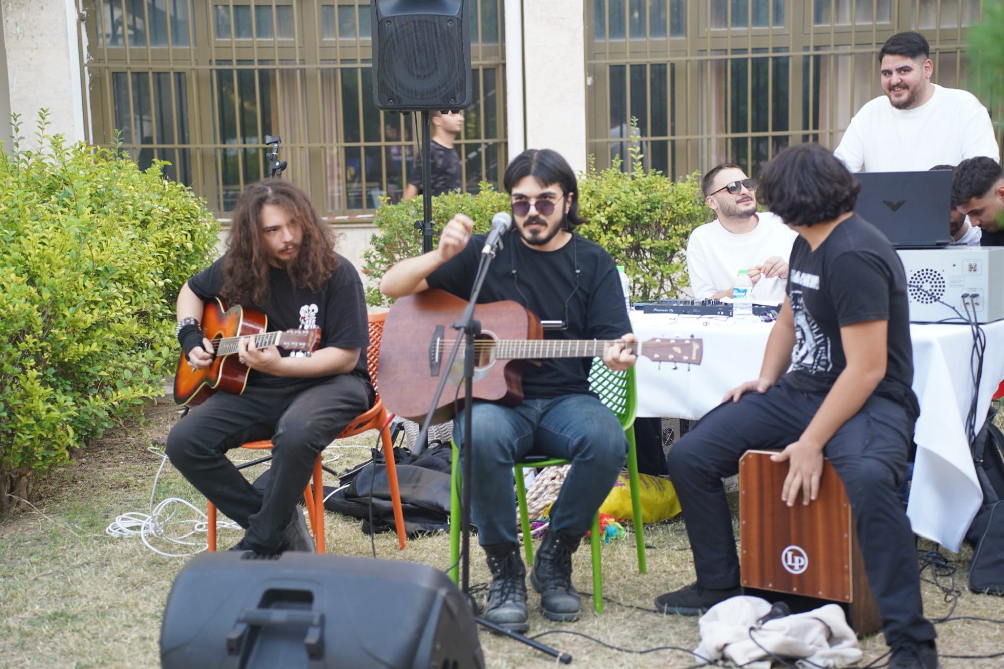 Turizm Fak&uuml;ltesi &Ouml;ğrencileri Tanışma Etkinliğinde Buluştu detayı için tıklayınız
