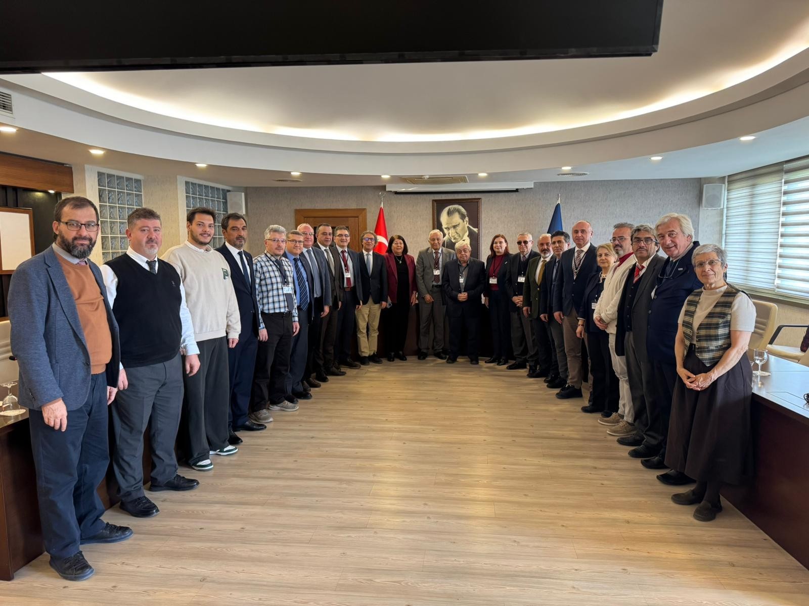 M&uuml;hendislik Fak&uuml;ltemize M&Uuml;DEK Akreditasyon Değerlendirme Ziyareti Ger&ccedil;ekleştirildi detayı için tıklayınız