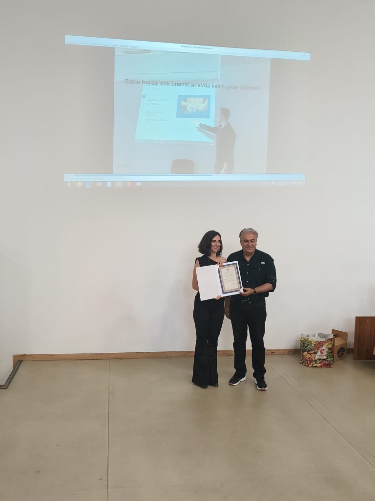 Mersin &Uuml;niversitesi Tıp Fak&uuml;ltesi&rsquo;nde Bilim ve Gen&ccedil;lik Buluştu: İğnede Umut Zayıflama Y&ouml;ntemlerinde Yeni Bir D&ouml;nem Proje Yarışması B&uuml;y&uuml;k İlgi G&ouml;rd&uuml; detayı için tıklayınız